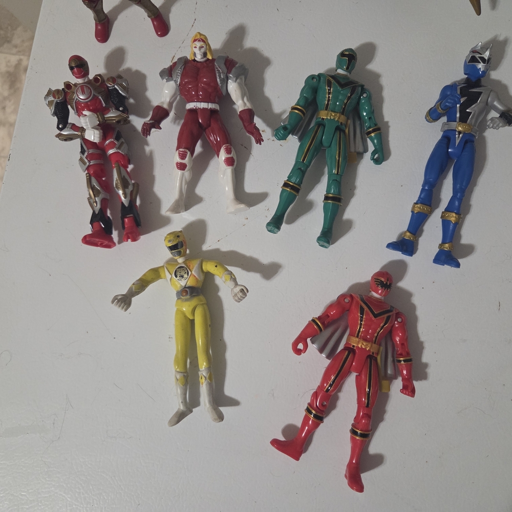 Power Rangers Mixed Collection Lot Of 10 - Picture 4 of 9